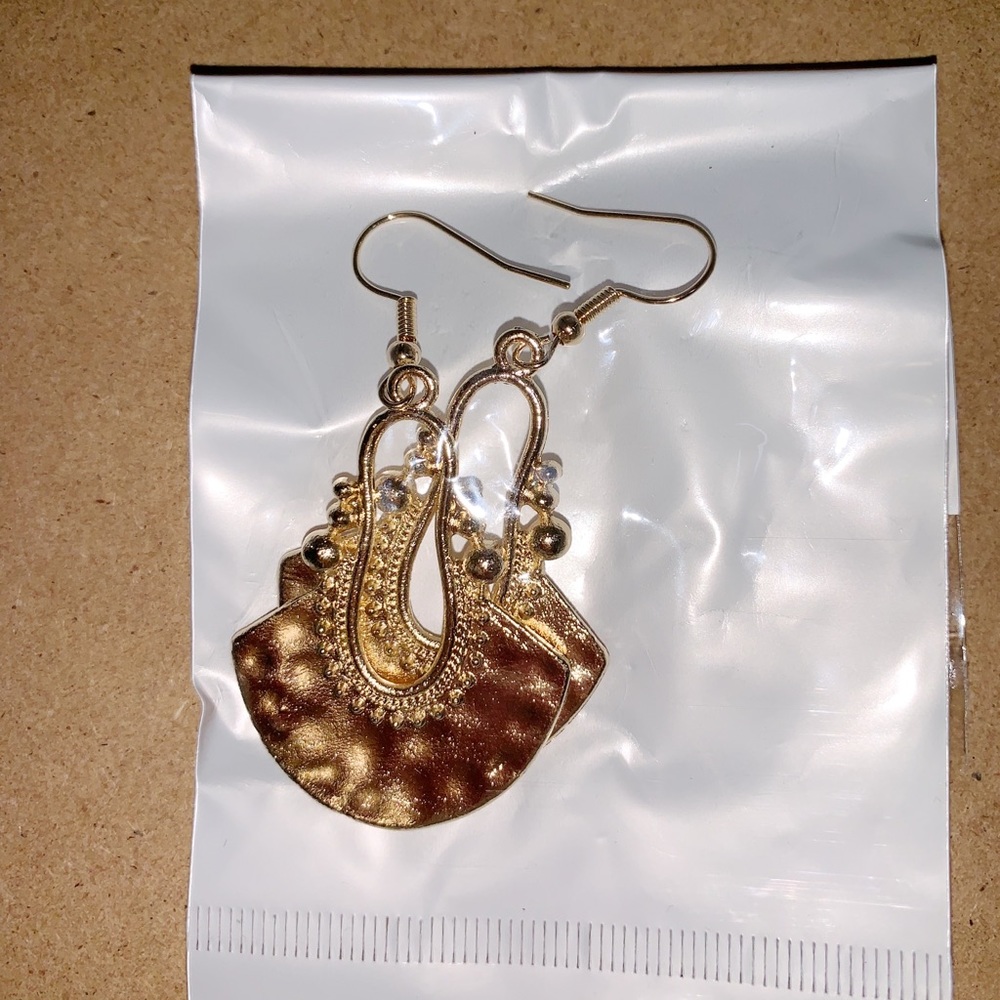 Gold Dangly Earrings